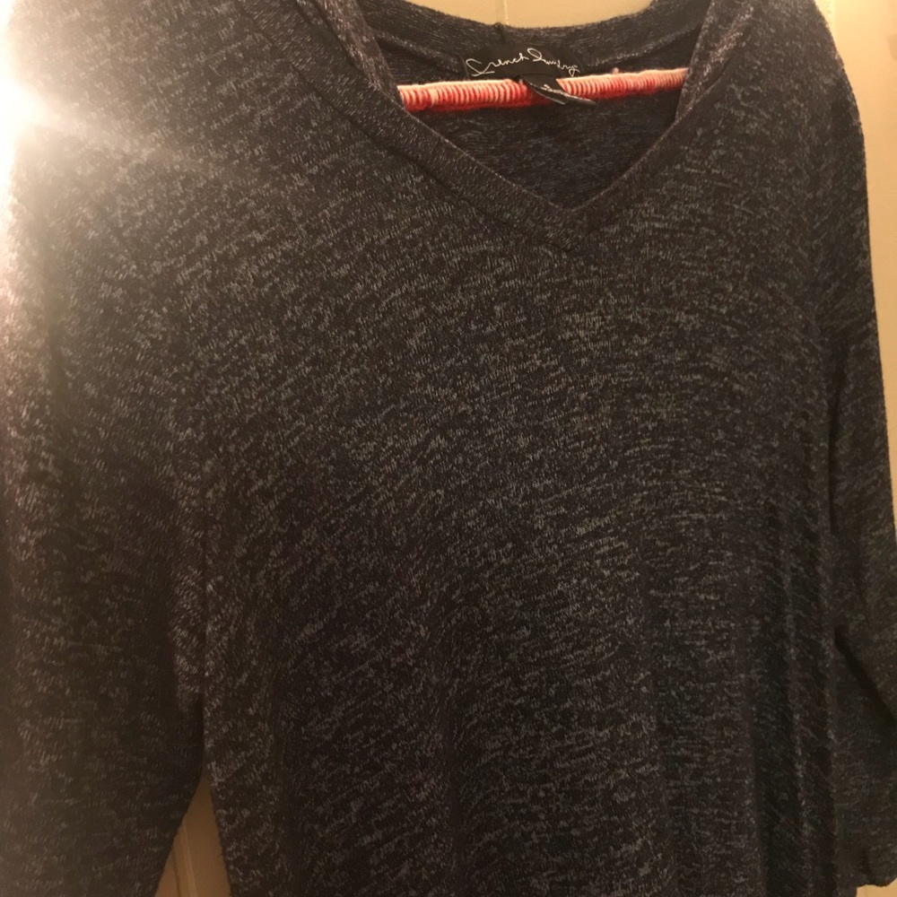 Gray Loose Hooded Flare-Bottom Shirt